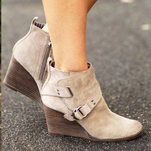Lucky Brand yerik suede buckle wedge booties